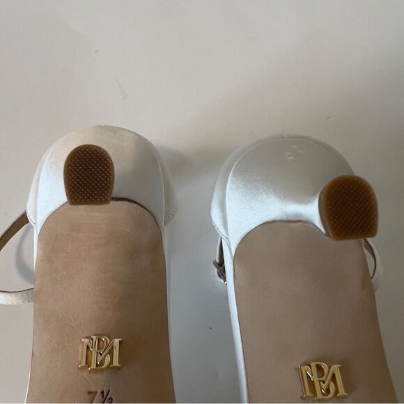 Badgley Mischka Alysha White Satin Open Toe Kitten Heel Bridal Sandal Size 7.5 - Picture 12 of 15